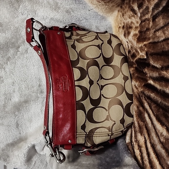 Coach purse - Picture 1 of 5